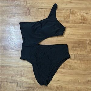 Aerie Black One-Shoulder One Piece Swimsuit